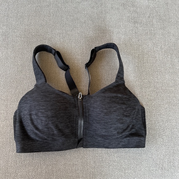 Victoria’s Secret  knockout front close sports bra size 34D - Picture 1 of 3